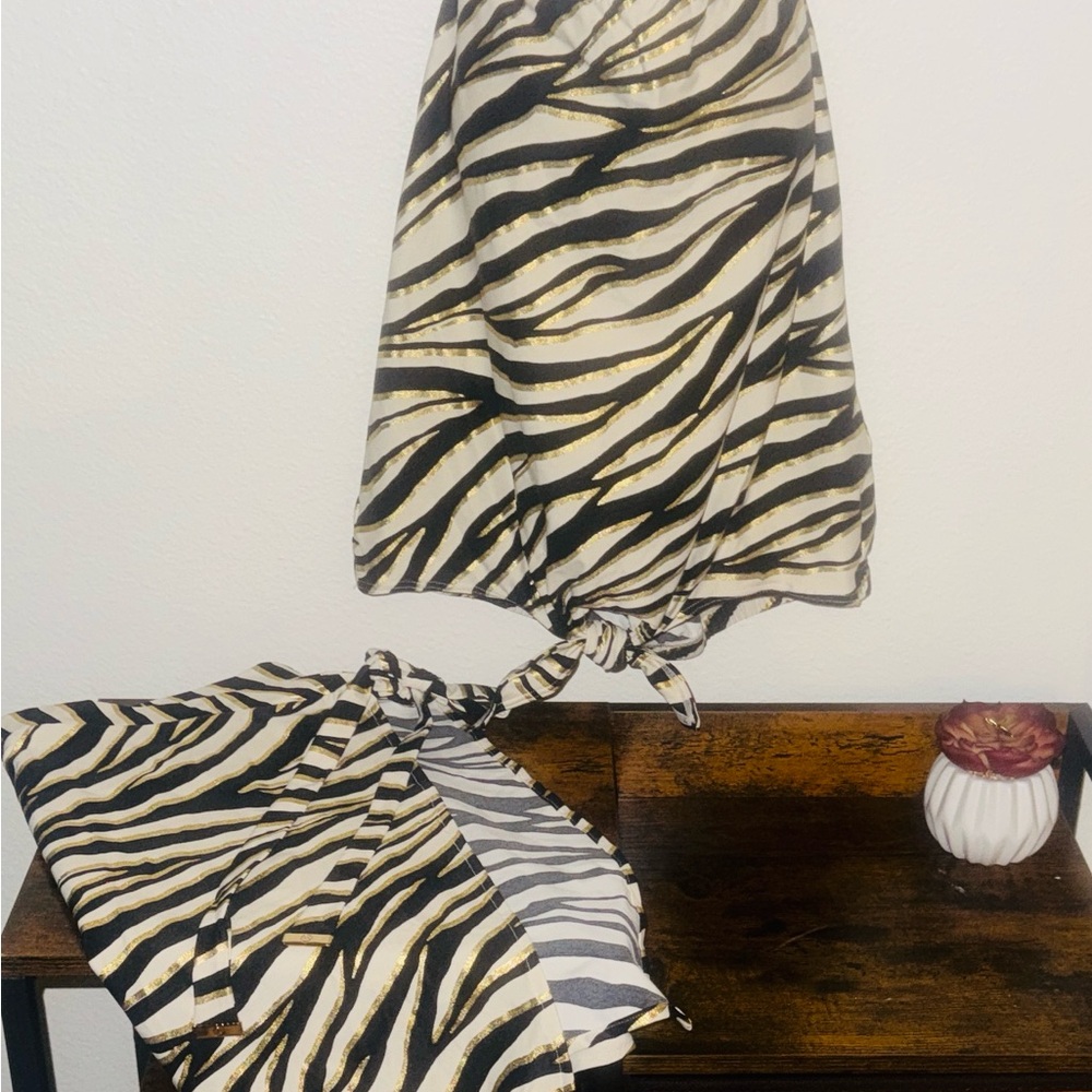 Michael Kors Black, White and Gold Striped Swim top and cover up/bottom. NWT S
